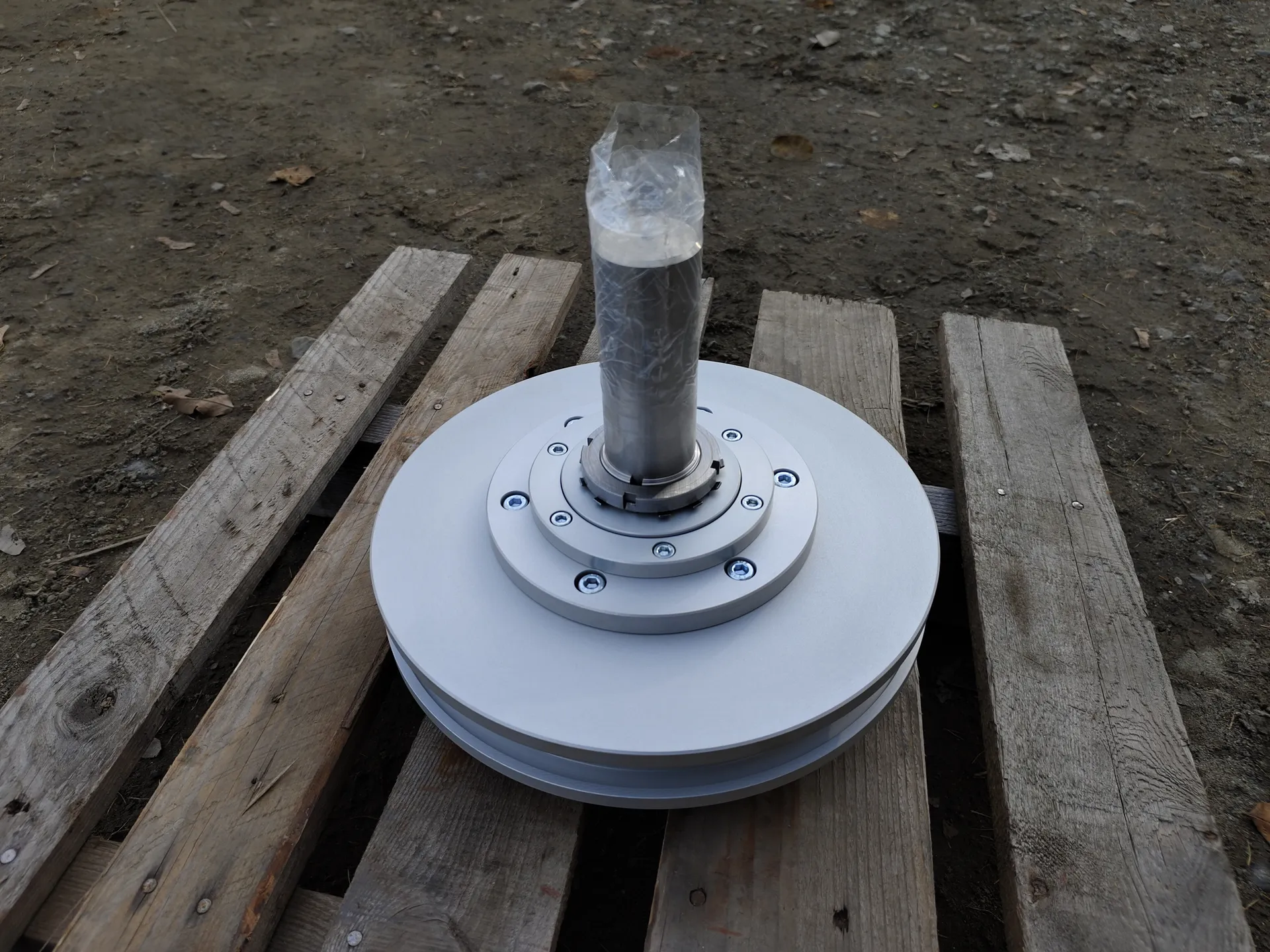 CNC turning, drilling, and milling of rotational parts